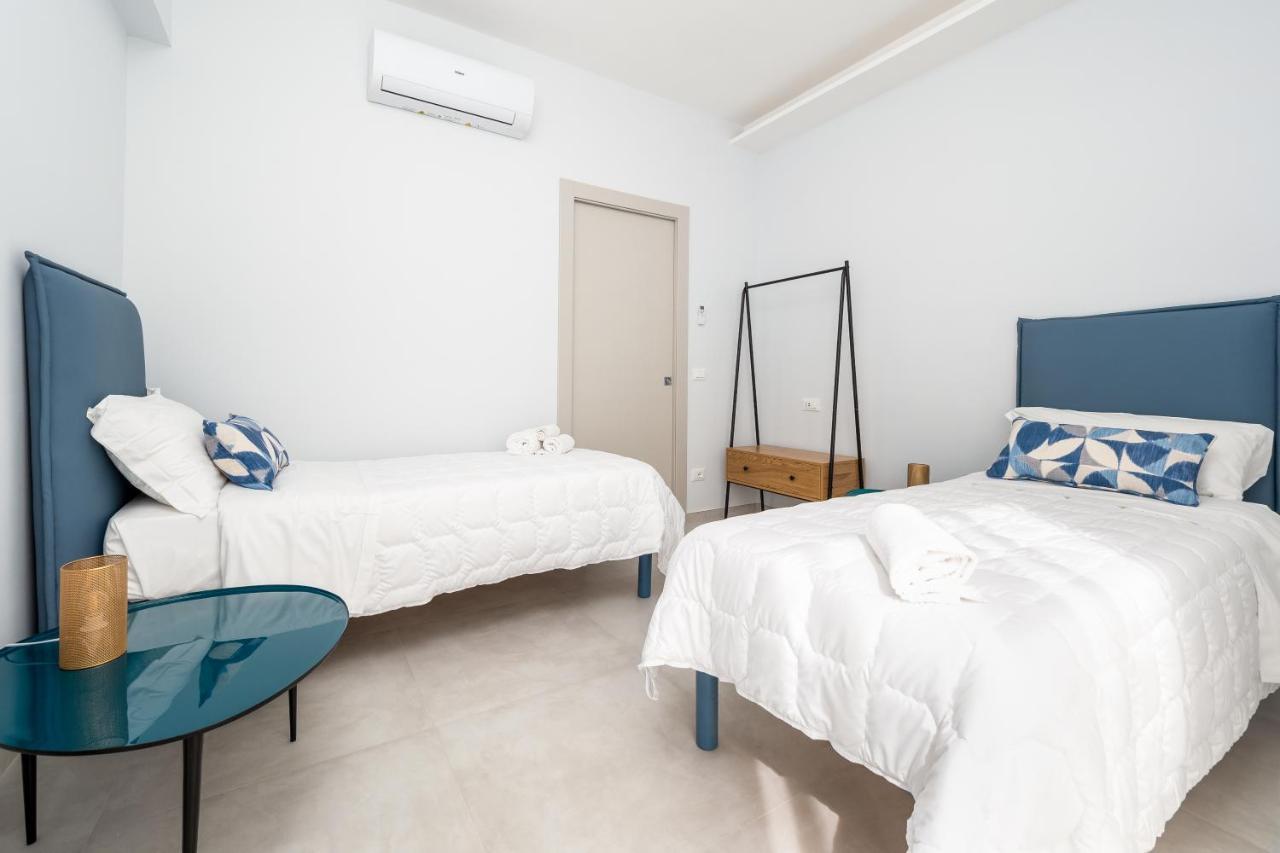 Surya House - Elegant Apartment In Sorrento Exteriör bild